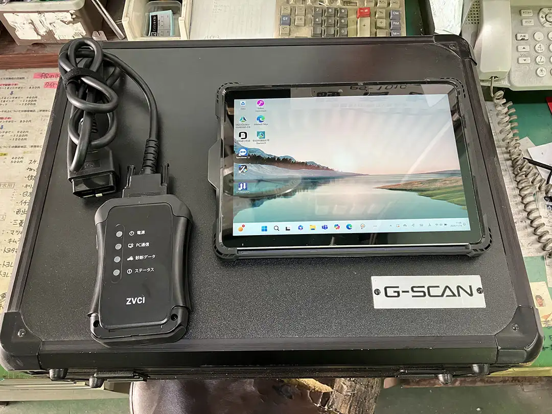 車両コンピュータ診断機(OBD2対応)