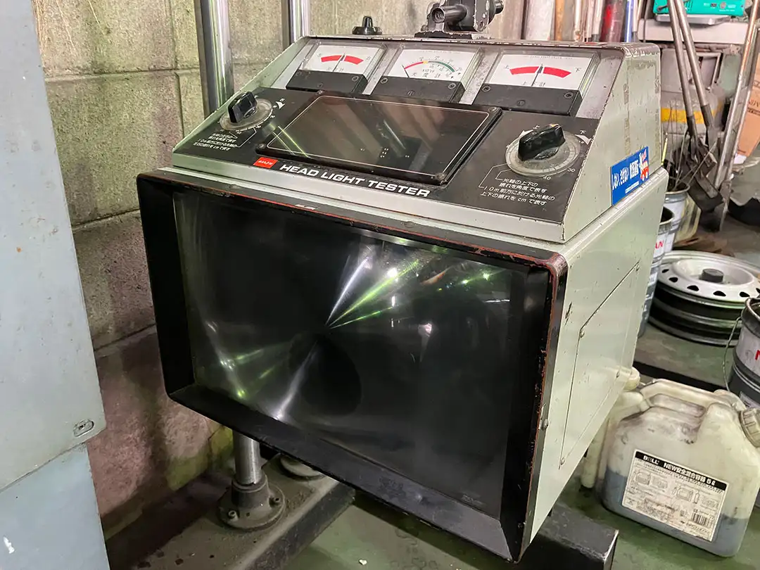 ヘッドライトテスター